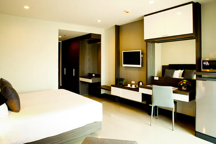Crystal Suites Suvarnabhumi Airport: Premium Room